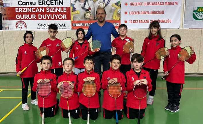İl Özel İdaresi Spor Kulübü Badmintonda Yeni Bir Altyapı Oluşturdu İl Özel İdaresi Spor Kulübü Badmintonda Yeni Bir Altyapı Oluşturdu