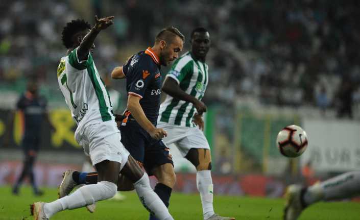 Bursaspor ile Medipol Başakşehir Spot Toto Süper Lig’in 6. haftasında
