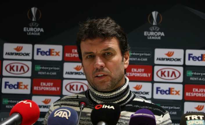 Akhisarspor Teknik Direktörü Cihat Arslan, Standard Liege maçı sonrası yaptığı