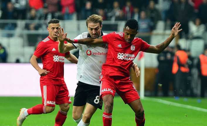 Spor Toto Süper Lig’in 12. haftasında Beşiktaş, Demir Grup Sivasspor’u