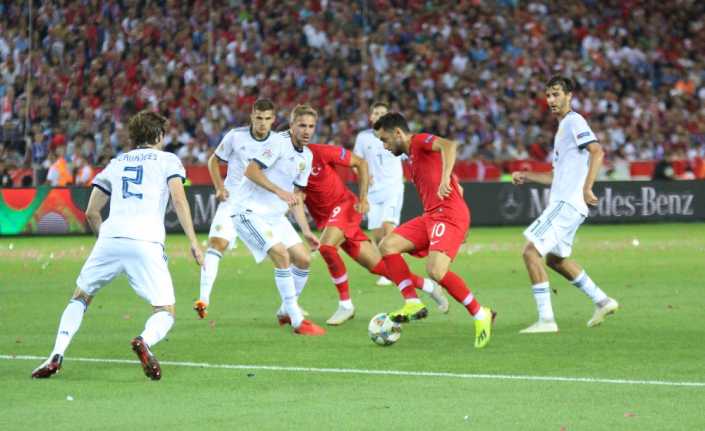 UEFA Avrupa Ligi D Grubu’nda Fenerbahçe, deplasmanda Hırvat ekibi Dinamo