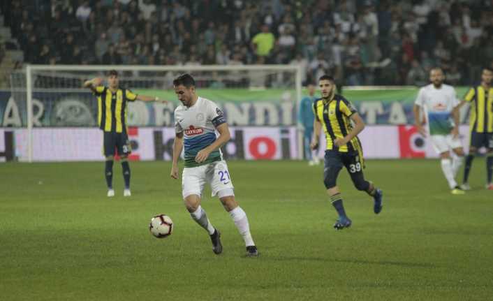 Spor Toto Süper Lig’in 7. haftasında Çaykur Rizespor evinde Fenerbahçe