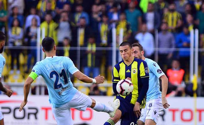 Spor Toto Süper Lig’in 8. haftasında Fenerbahçe, sahasında Medipol Başakşehir