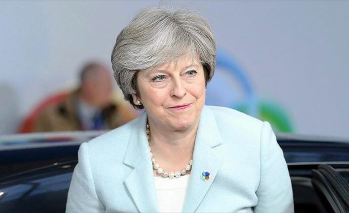 İngiltere Başbakanı May, "Dünya genelinde tüm dikkatlerin Arakan halkının durumuna