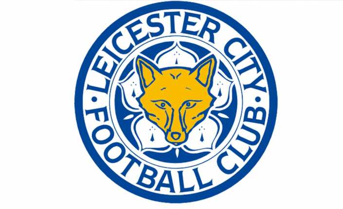 İngiltere’nin Leicester şehrinde Leicester City futbol kulübüne bir helikopterin düştüğü