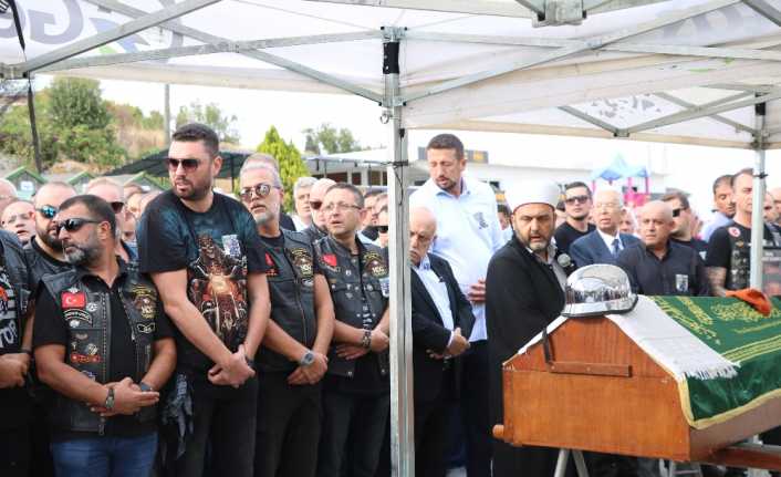 Geçirdiği trafik kazasında hayatını kaybeden Türk basketbolunun duayen ismi İsmet
