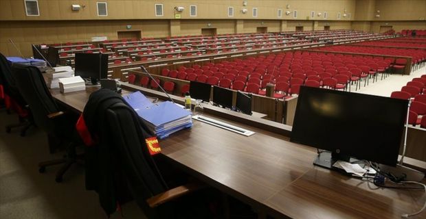 Isparta'da FETÖ'nün darbe girişimine yönelik davada 27 sanıktan 5'ine ağırlaştırılmış