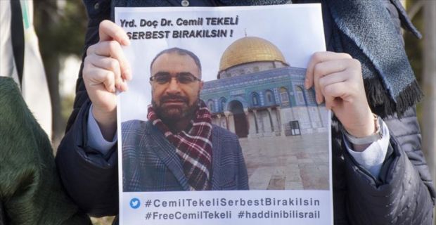 İsrail polisi tarafından 15 Ocak'ta Tel Aviv Havalimanı'nda gözaltına alınan