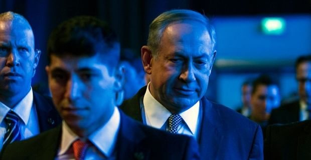 İsrail polisi, Başbakan Netanyahu'yu yolsuzluk suçlamaları kapsamında evinde 5 saat