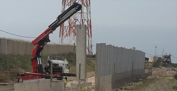 İsrail, Lübnanlı yetkililerden gelen itiraz ve endişe açıklamalarına rağmen iki