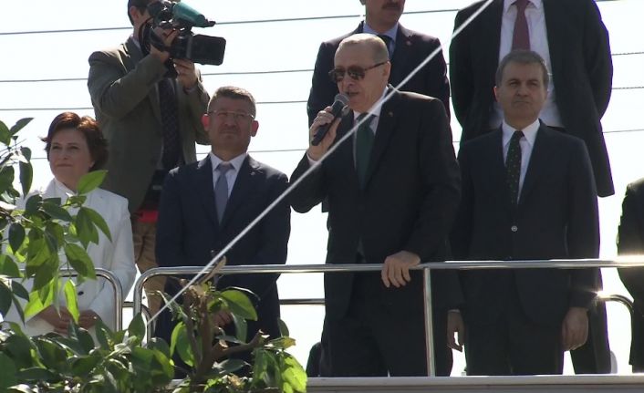Cumhurbaşkanı Erdoğan, İsrail hükümetine yüklenerek, “Senin derdin teröristler değil çünkü