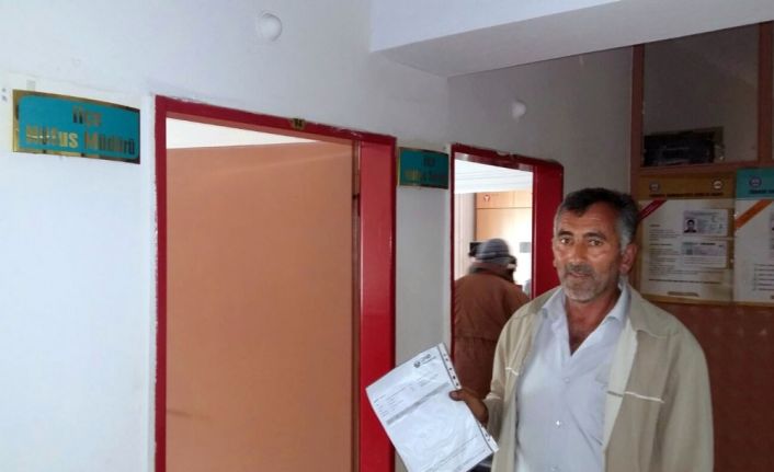 Erzurum’un Pasinler ilçesinde İsrail Dal isimli vatandaş, İsrail’in Gazze’de yaptığı