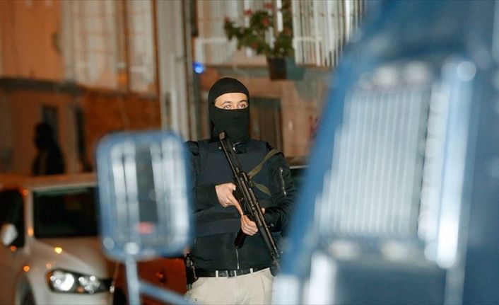İstanbul'da terör örgütüne DEAŞ'a yönelik operasyonda, 13'ü yabancı uyruklu 14