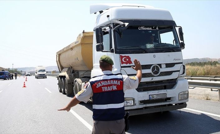 İstanbul Valisi Şahin ile İstanbul Büyükşehir Belediye Başkanı Uysal, hafriyat