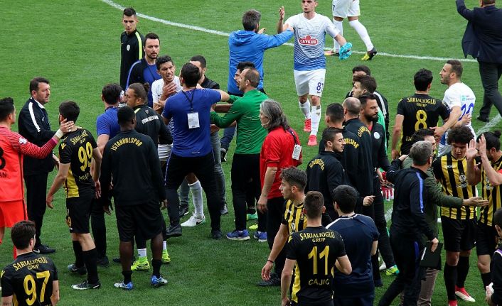 Spor Toto 1. Lig’in 29. haftasında oynanan İstanbulspor - Çaykur
