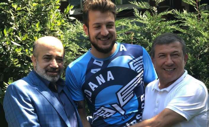 Spor Toto 1. Lig takımlarından Adana Demirspor, Batuhan Karadeniz’i transfer