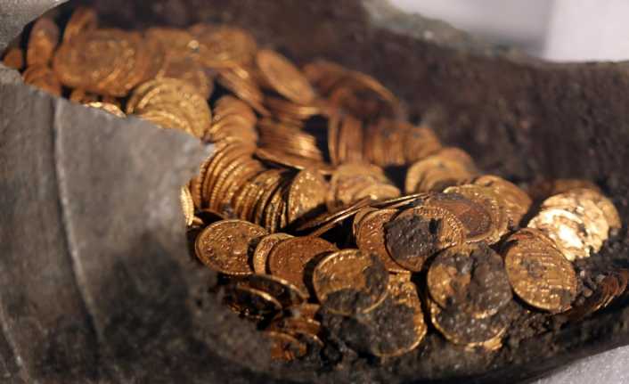 İtalya’nın Como kentindeki Cressoni Amfi Tiyatrosu’nda yapılan arkeolojik kazılarda Roma