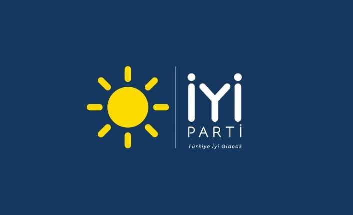 İYİ Parti İzmir İl Başkanlığına Hüsmen Kırkpınar’ın atanmasının ardından 17