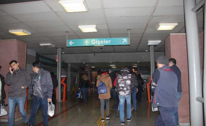 İzmir’in Aliağa-Selçuk hattı arası hizmet veren İzmir Banliyo Sistemleri’nde (İZBAN),