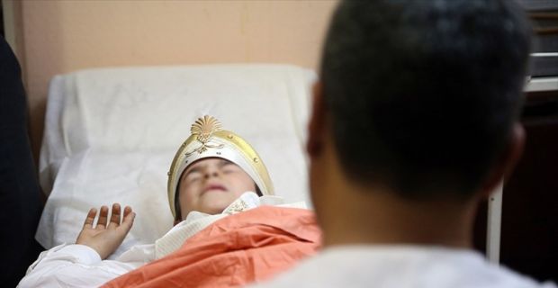 İzlanda'da erkek sünnetinin yasaklanmasını öngören yasa tasarısı parlamentoya sunulduç Ülkedeki