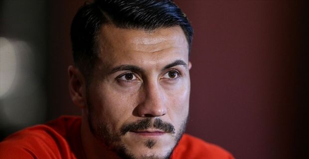Atiker Konyaspor, Makedon futbolcu Jahovic ile 2,5 yıllık sözleşme imzaladı.
