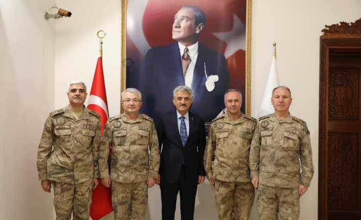 Jandarma Bölge Komutanlarından Vali Makas’a Ziyaret