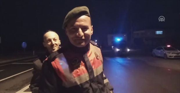 Sakarya'da yerel bir internet sitesinin muhabiri, yılbaşı gecesinde jandarmanın asayiş