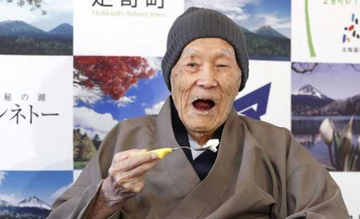 Japonya’da 100 yaşın üstündeki