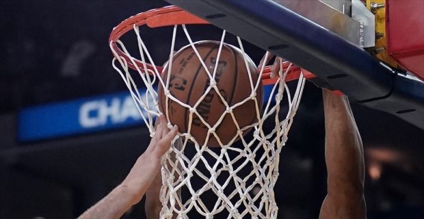 NBA Batı Konferansı'nda play-off potasına girmeye çalışan Utah Jazz, San