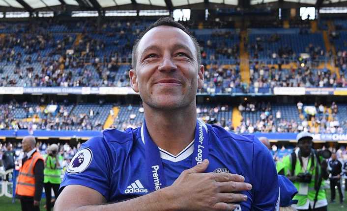 İngiltere Milli Takımı ve Chelsea’nin unutulmaz futbolcularından John Terry, aktif