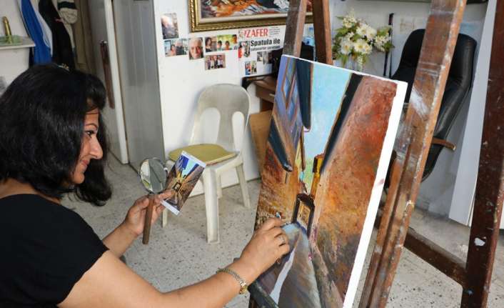 Hatay’ın merkez ilçesi Antakya’da resim sanatını icra eden Ressam Perihan