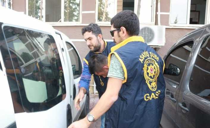 Adıyaman’da, takip ettiği genç kadınları kuytu bir noktada döverek cep