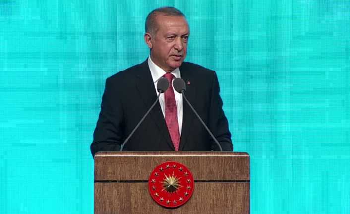 Cumhurbaşkanı Erdoğan, "Şehitlerimizin, gazilerimizin kanlarını yerde bırakmayacağız" dedi.