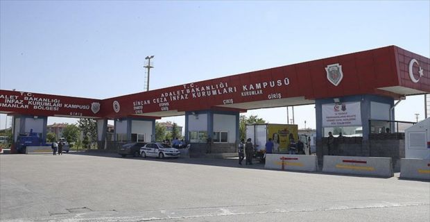 FETÖ'nün darbe girişimine katıldıkları iddiasıyla 156'sı Kara Harp Okulu kursiyeri,