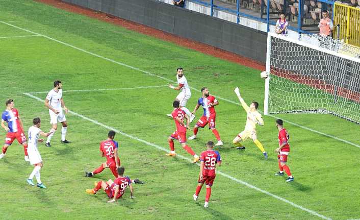 Spor Toto 1. Lig’in 3. hafta kapanış maçından Kardemir Karabükspor