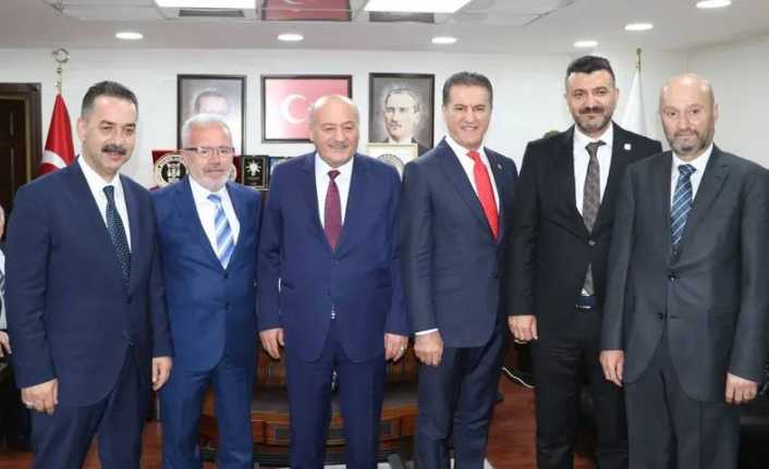 Erzincan’da bir milletvekili CHP, bir milletvekili ise AK Parti kazandı.