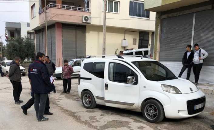 Osmaniye’nin Kadirli ilçesinde arsa yüzünden çıkan kardeş kavgası kanlı bitti.