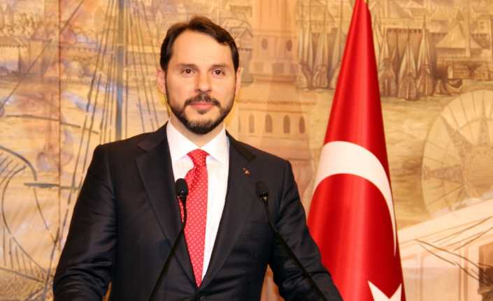 Hazine ve Maliye Bakanı Berat Albayrak, kasım ayı ekonomik verilerini