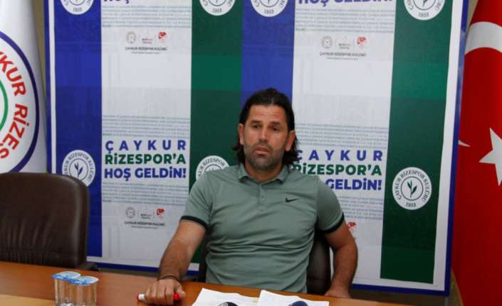 Çaykur Rizespor Teknik Direktörü İbrahim Üzümez, kazanırken keyif veren, kaybederken