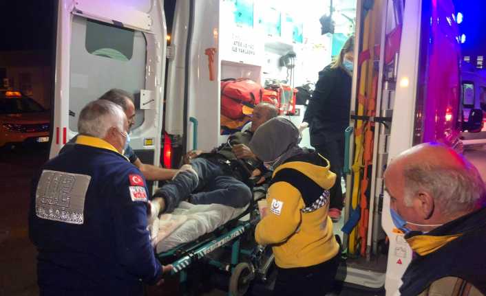 Erzincan’da ayı saldırısına uğrayan bir kişi ayağından yaralandı. Erzincan’ın Kemah