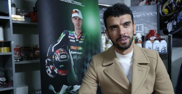 Milli motosikletçi Kenan Sofuoğlu, 2017'de kaybettiği dünya şampiyonluğunu yeniden kazanmak