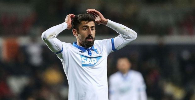 Almanya Birinci Futbol Ligi (Bundesliga) takımlarından Hoffenheim'da forma giyen Türk