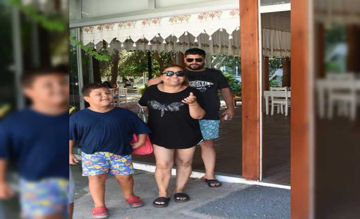 Ünlü sanatçı Kibariye Bodrum’da Eşi Ali Küçükbalçık ile birlikte mutluluk
