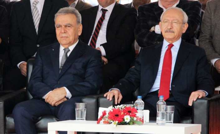 Yerel seçimlerde yeniden aday olmayacağını açıklayan İzmir Büyükşehir Belediye Başkanı