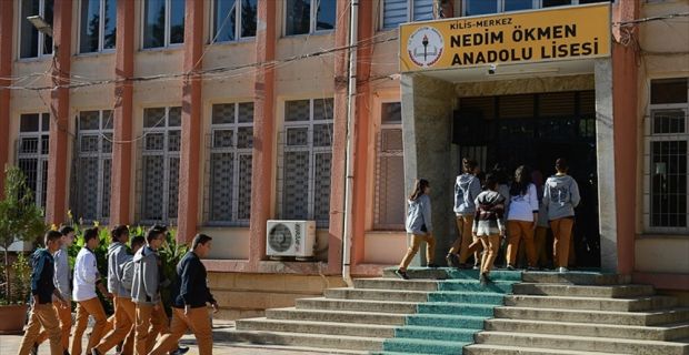 Kilis Valiliğinin kararıyla uzatılan okulların bir haftalık tatil süresi yarın
