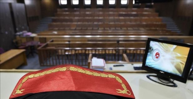 Kırıkkale'de "silahlı terör örgütüne üye olmak" suçundan yargılanan 3 sanığa