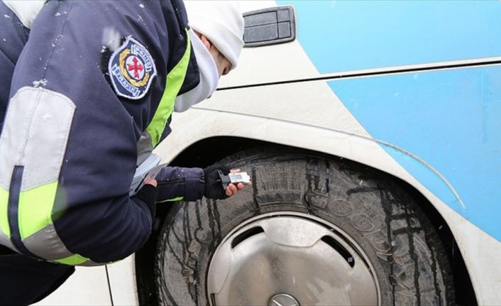 Şehirler arası yük ve yolcu taşıyan ticari araçların 1 Aralık