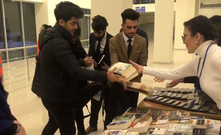 Erzincan Binali Yıldırım Üniversitesi Sosyal Birliktelik Kulübü tarafından ‘Kitabını Alda