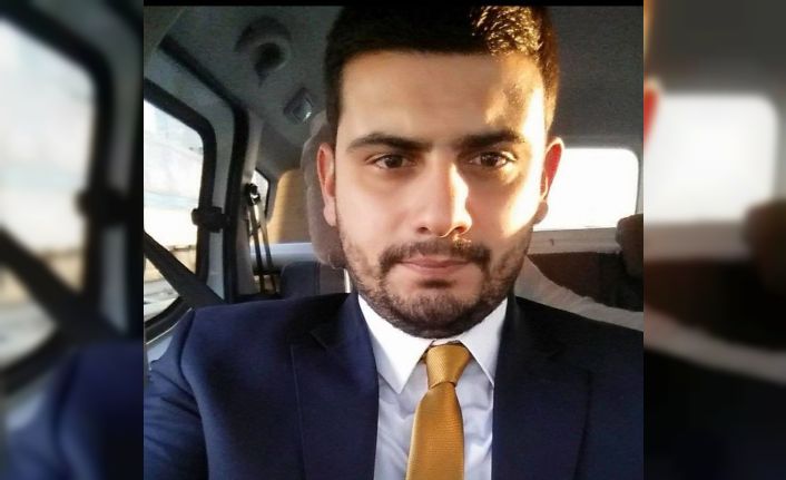 Sakarya’nın Hendek ilçesinde sürücüsünün direksiyon hakimiyetini kaybetmesi sonucu yoldan çıkarak