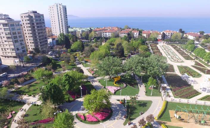 İstanbul Büyükşehir Belediyesi, teknoloji ile çevreyi buluşturan Konuşan Ağaçlar Projesi’ni
